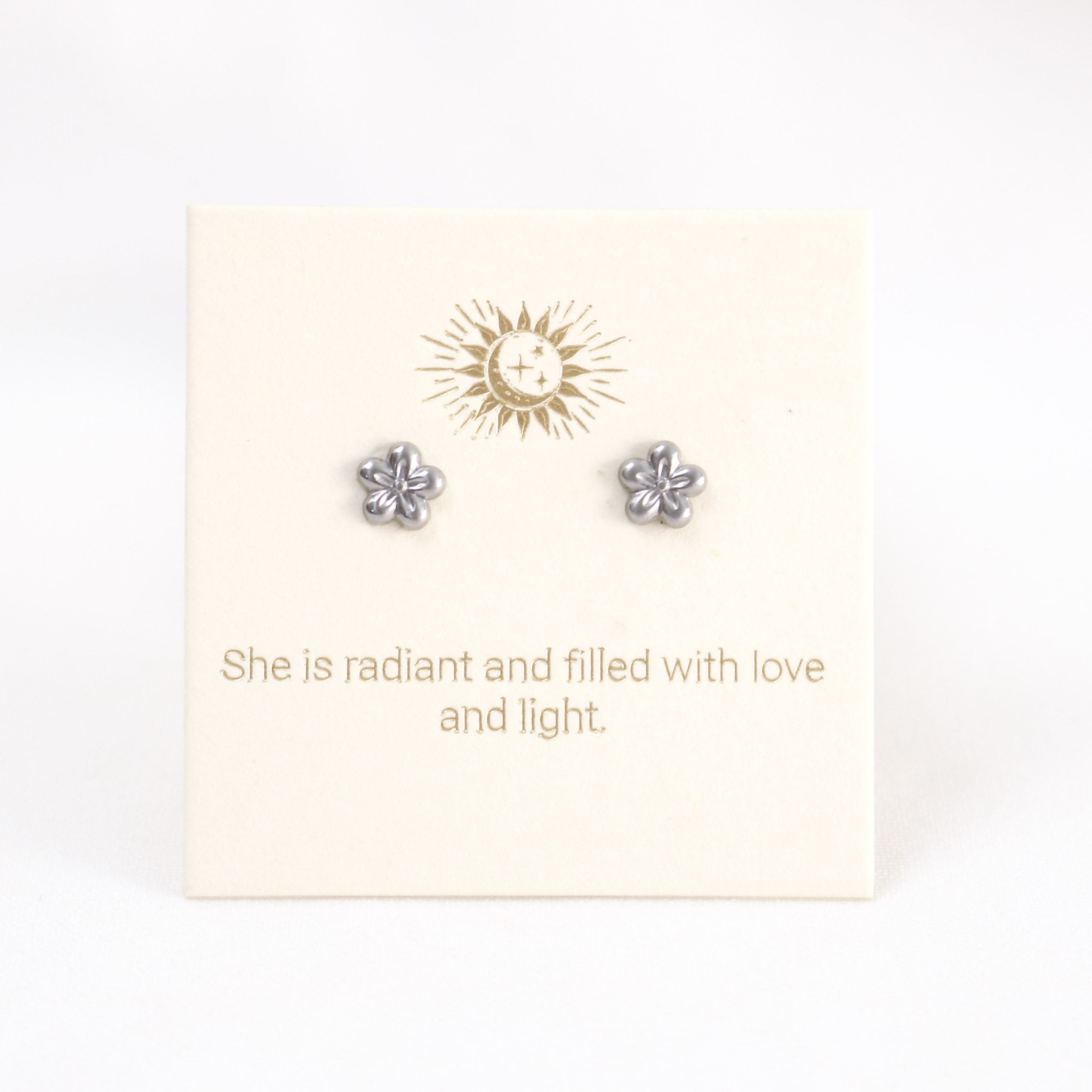 Love Lunamei Earrings - Snowflower