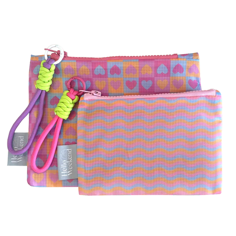 A Hello Weekend Mini Set Hearts and Waves