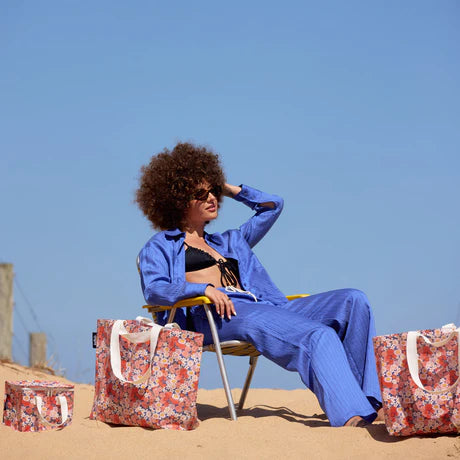 A Kollab Field of Flowers Lunch Bag